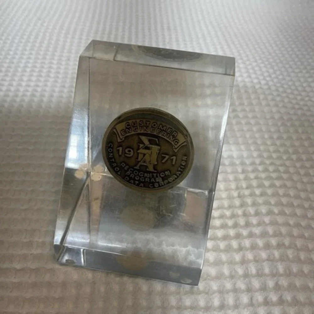 VTG 71s Control Data Corporation CDC Paperweight Medallion Tech Computer 3